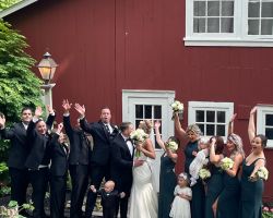 -New Wedding Barn Bridal Party
