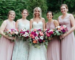 -rustic-wedding-bridesmaids