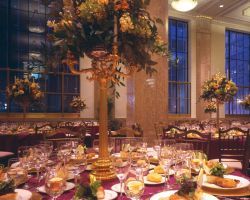 colorful-table-setting